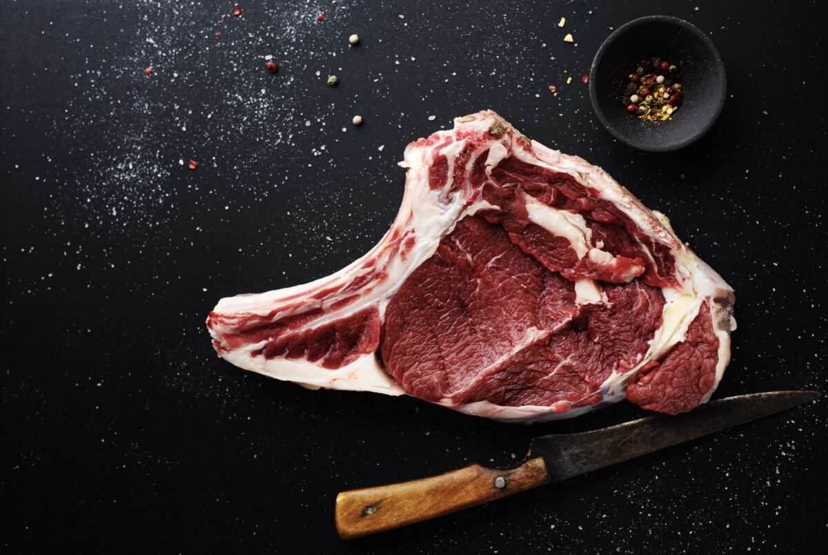 Perchè si dice che la carne rossa faccia male? Perchè si dice che la carne rossa faccia male?