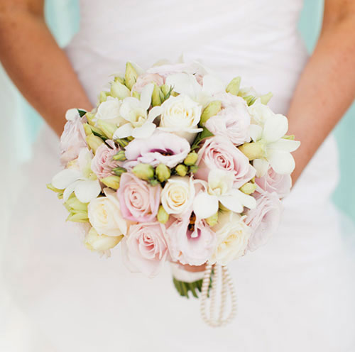 Lisianthus: bouquet e addobbi in chiesa