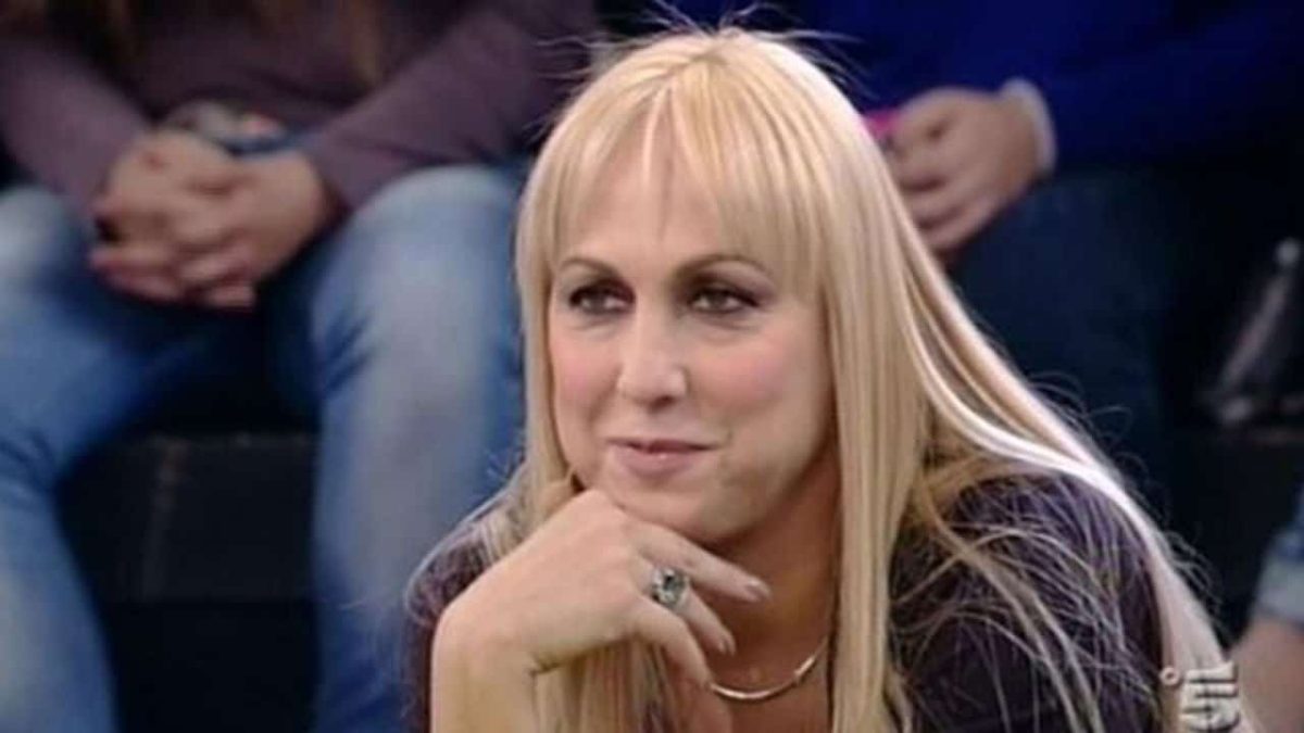 Amici: Alessandra Celentano addio alla carriera per un problema fisico…