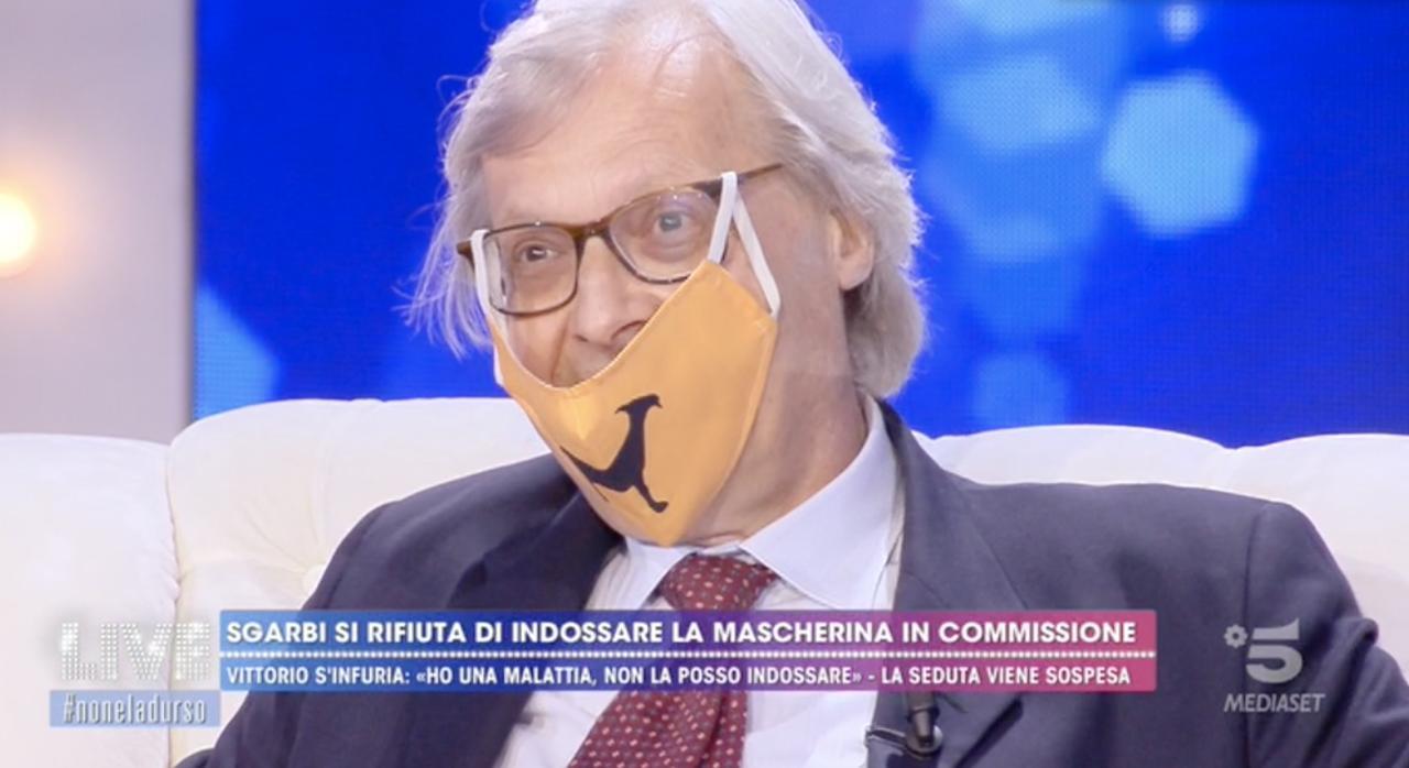 vittorio-sgarbi-la-mascherina-non-e-obbligatoria-C-1-article-13160-launch-horizontal-image vittorio-sgarbi-la-mascherina-non-e-obbligatoria-C-1-article-13160-launch-horizontal-image