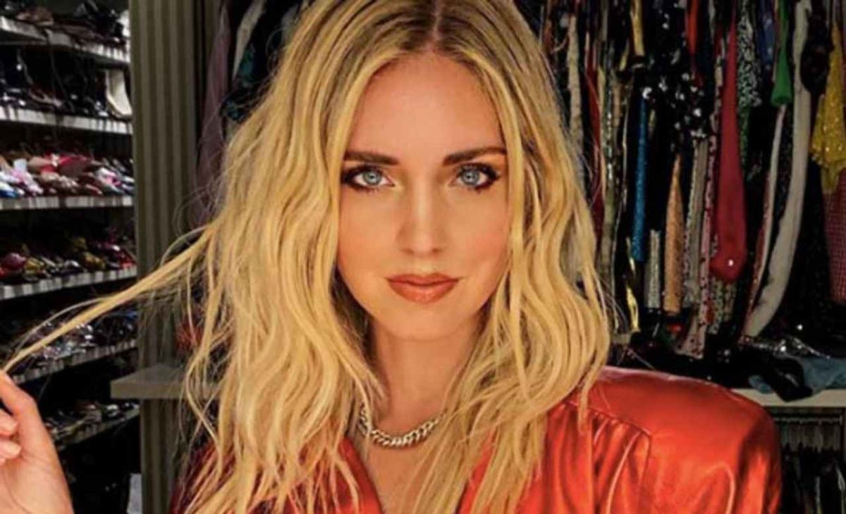 Chiara Ferragni annuncia “Questa battaglia dobbiamo viverla e combatterla tutti”