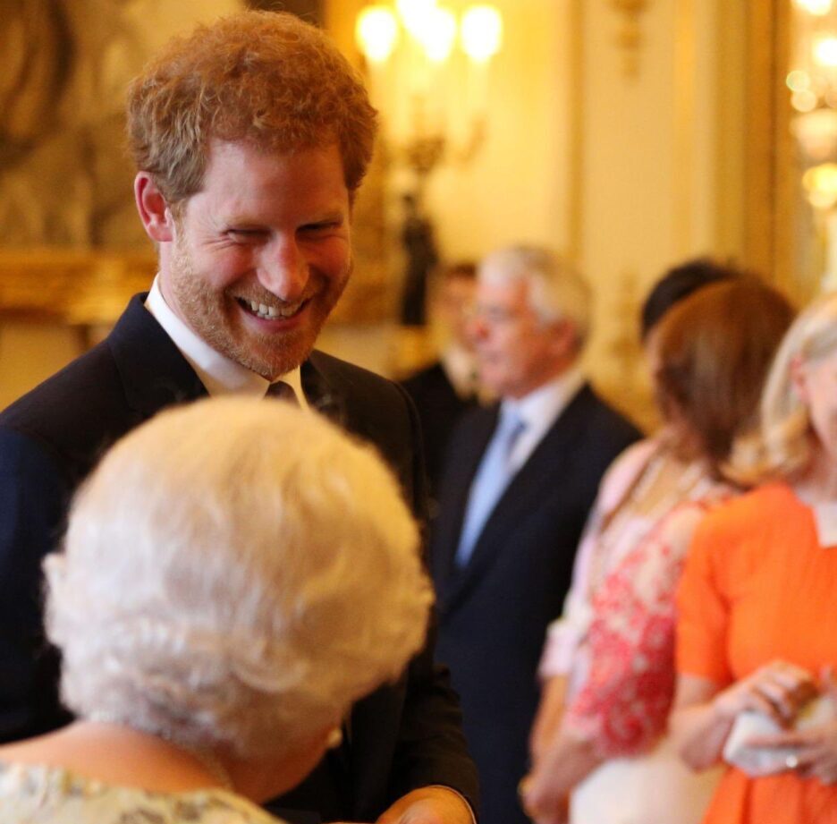 DA PUBBL OGGI, PLEASE – Harry d’Inghilterra compie 36 anni e festeggia la sua nuova vita DA PUBBL OGGI, PLEASE – Harry d’Inghilterra compie 36 anni e festeggia la sua nuova vita