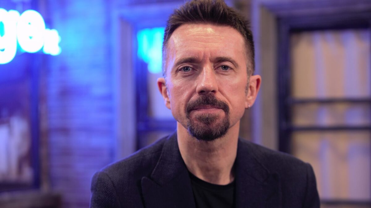 Andrea Scanzi Nella Bufera Sfotte L infettivologo Bassetti
