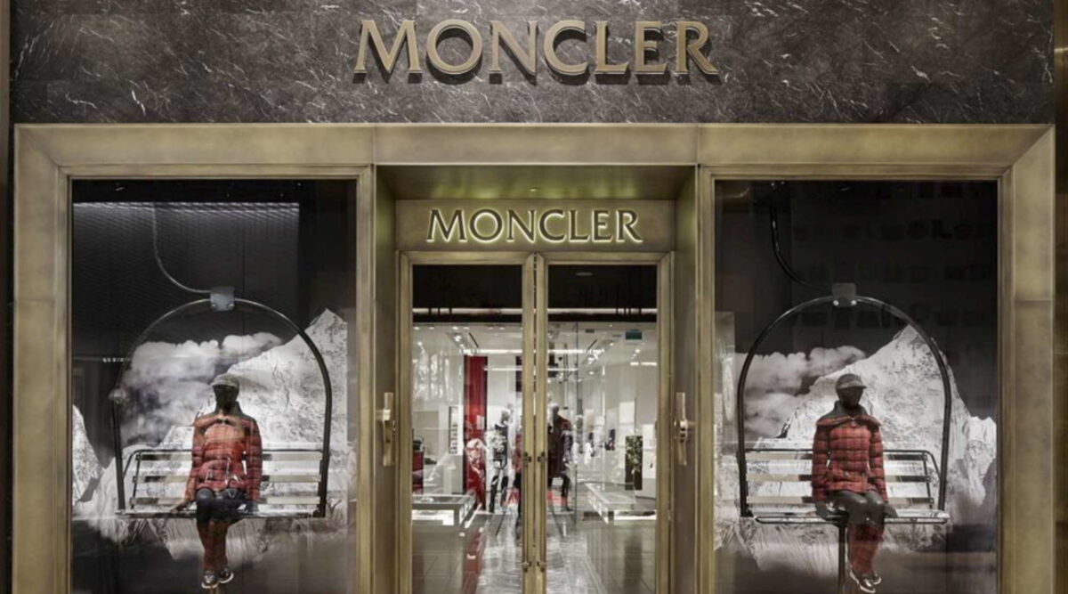 Stone Island vende a Moncler per un miliardo di euro