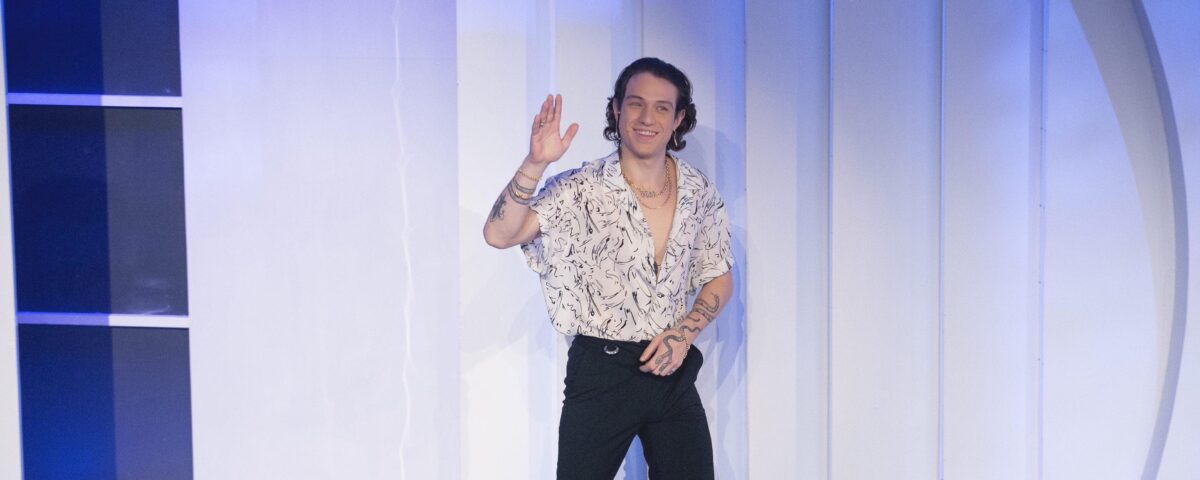 Irama è di nuovo single: convivenza interrotta Irama è di nuovo single: convivenza interrotta