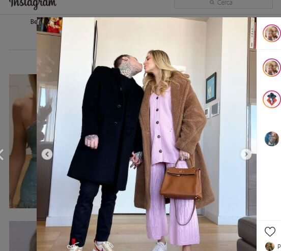 PUBBLICARE Le coccole di Fedez e Chiara “paparazzate” da Leone PUBBLICARE Le coccole di Fedez e Chiara “paparazzate” da Leone