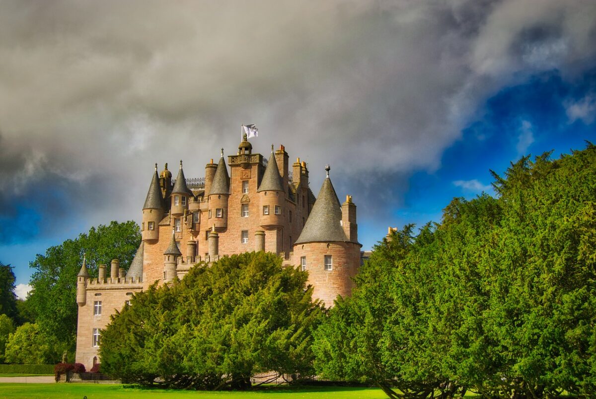 Glamis, Castle