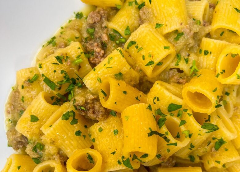 rigatoni-salsiccia-zafferano