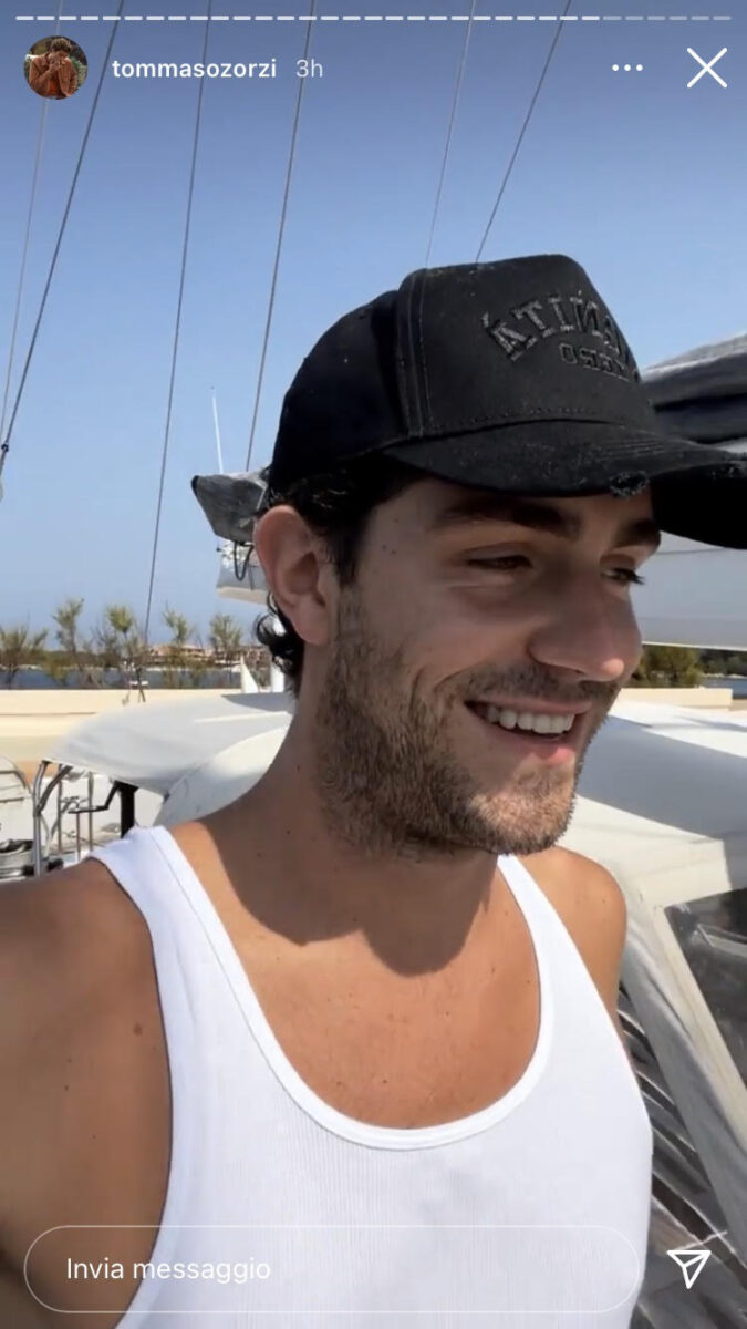 21:00 – Tommaso Zorzi contro i complottisti di Facebook 21:00 – Tommaso Zorzi contro i complottisti di Facebook