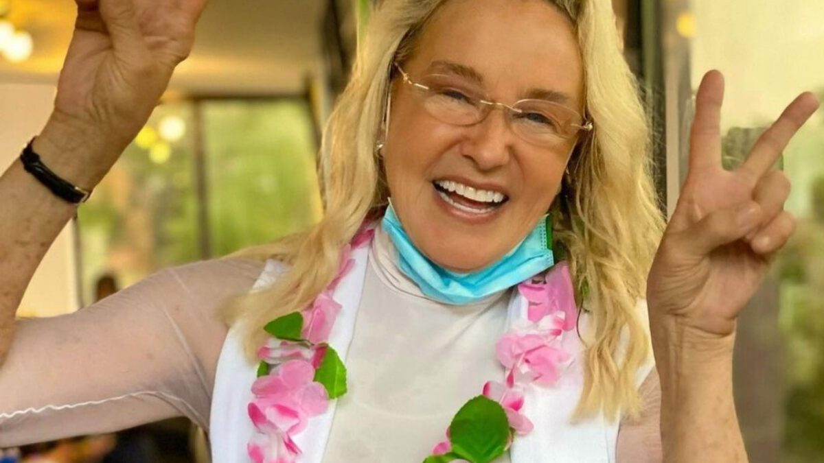 Eleonora Giorgi: la foto da nonna con la consuocera
