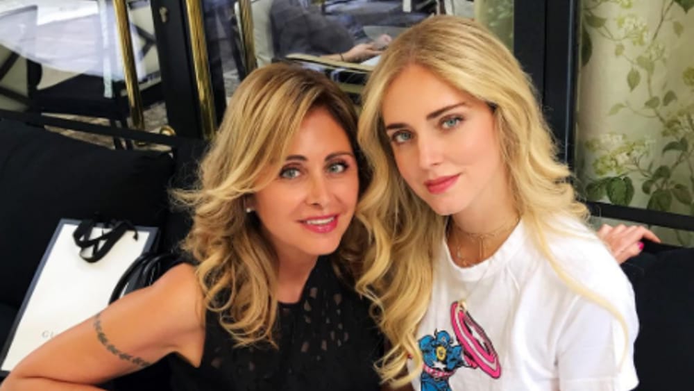 Chiara Ferragni, paura per la mamma: aggredita da un tassista