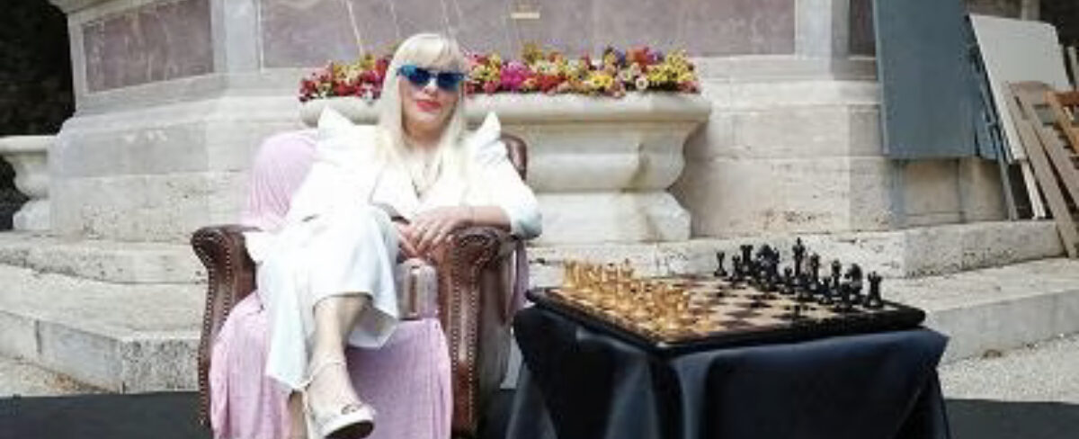 Ilona Staller in bancarotta? All’asta l’appartamento sulla Cassia Ilona Staller in bancarotta? All’asta l’appartamento sulla Cassia