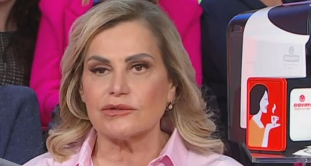 Simona Ventura e la paralisi di Bell Simona Ventura e la paralisi di Bell