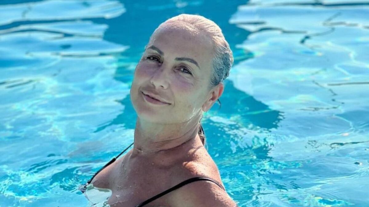 “Volevo dei figli”: la dolorosa confessione di Alessandra Celentano “Volevo dei figli”: la dolorosa confessione di Alessandra Celentano