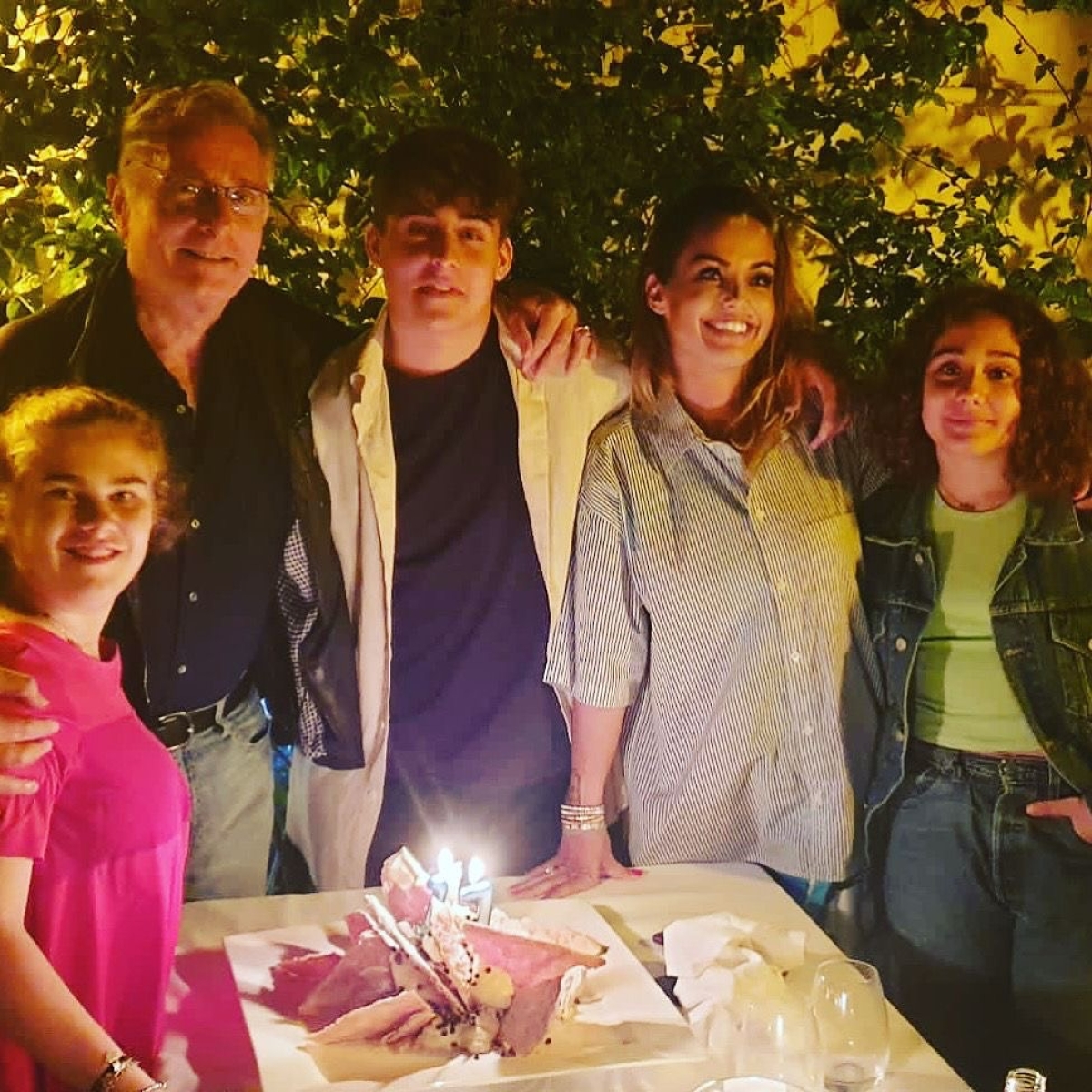 Sonia Bruganelli creava dissapori ad Avanti un altro? Bonolis risponde Sonia Bruganelli creava dissapori ad Avanti un altro? Bonolis risponde