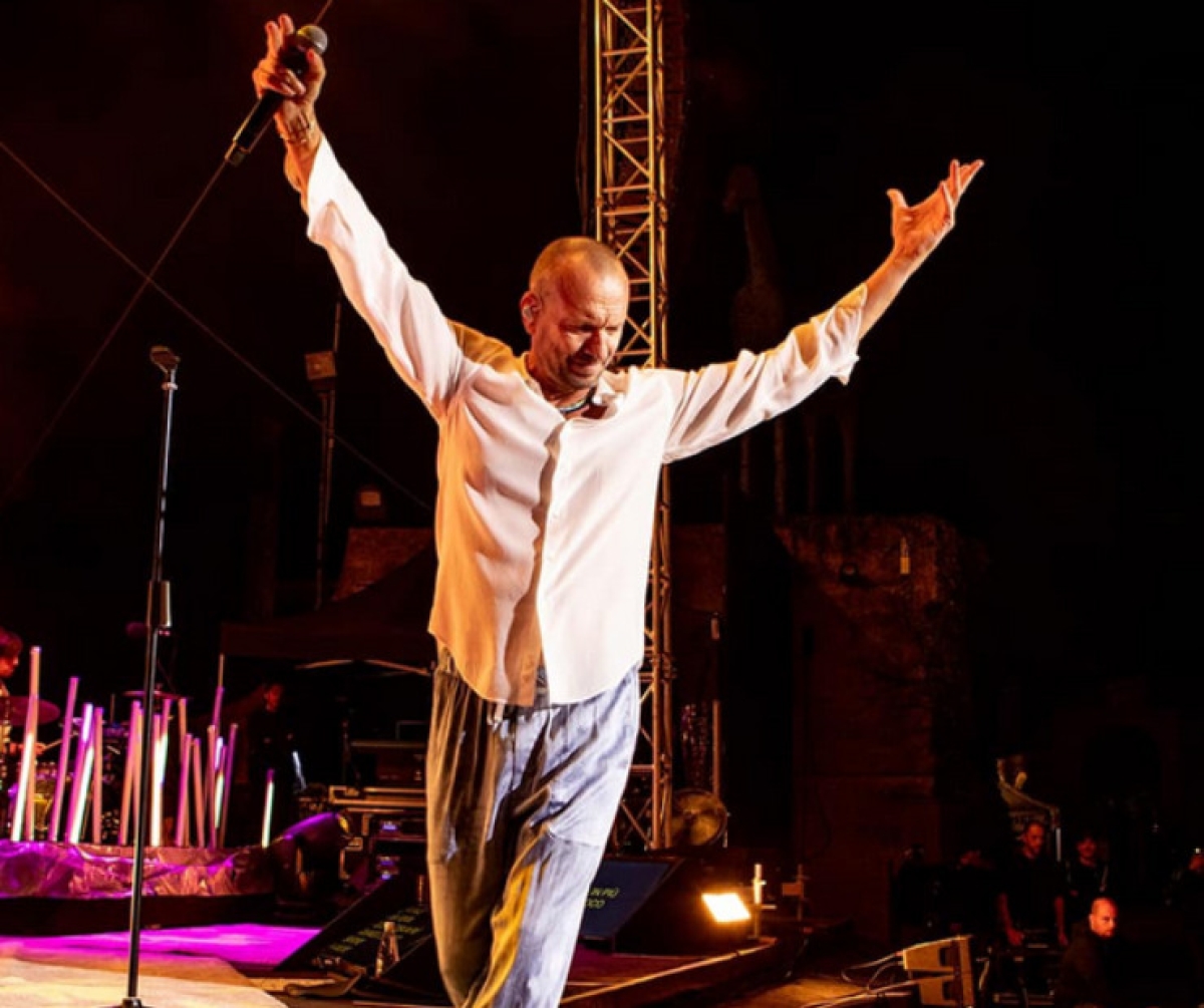Foto Biagio Antonacci profilo ufficiale Facebook Foto Biagio Antonacci profilo ufficiale Facebook