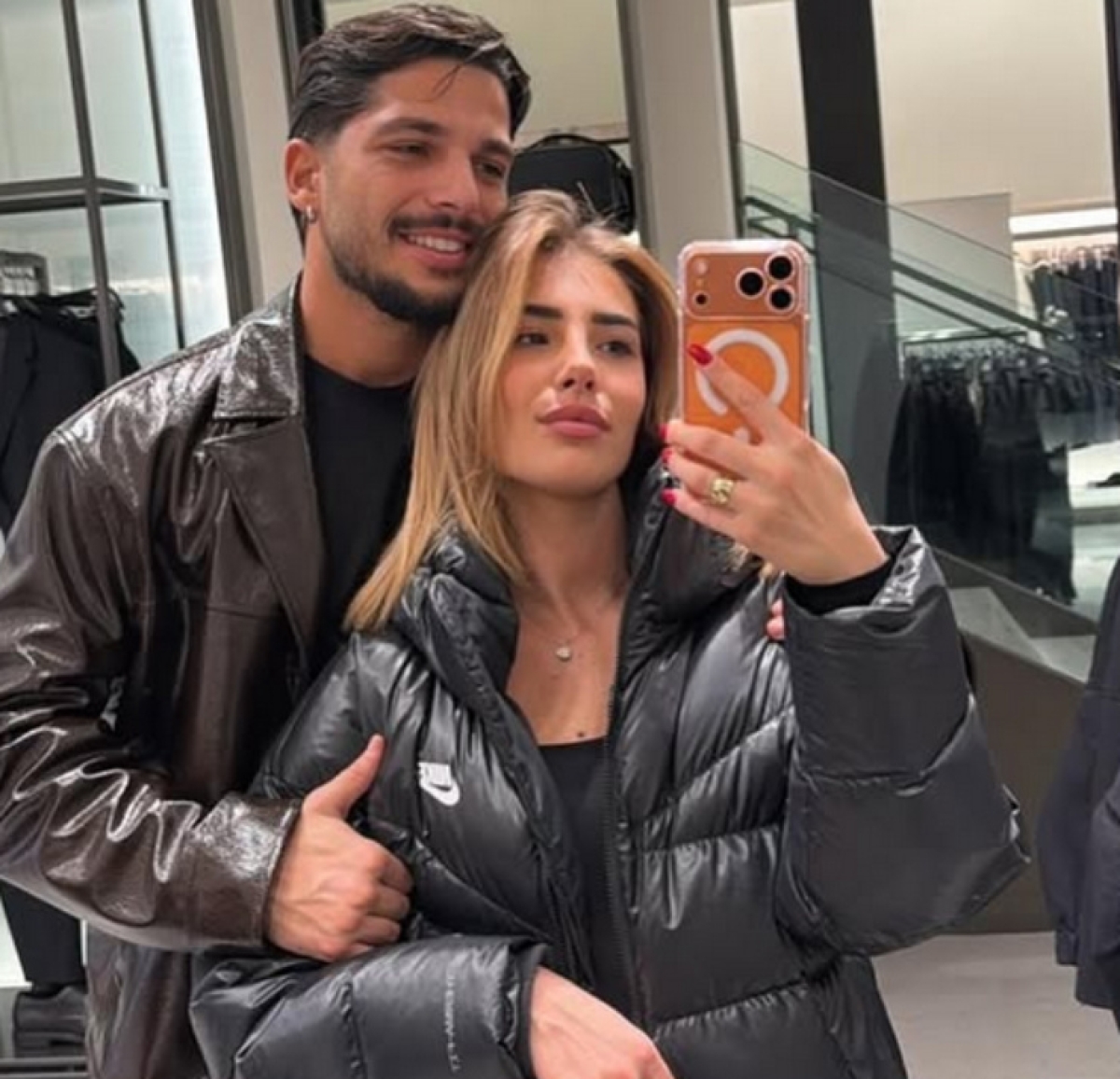 Foto Martina De Iannon e Gianmarco Steri profilo ufficiale Instagram Foto Martina De Iannon e Gianmarco Steri profilo ufficiale Instagram