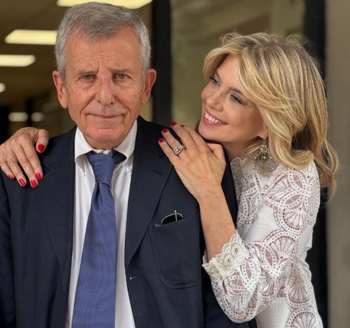 Foto Maurizio Micheli con la moglie Benedicta Boccolo profilo ufficiale Instagram Foto Maurizio Micheli con la moglie Benedicta Boccolo profilo ufficiale Instagram