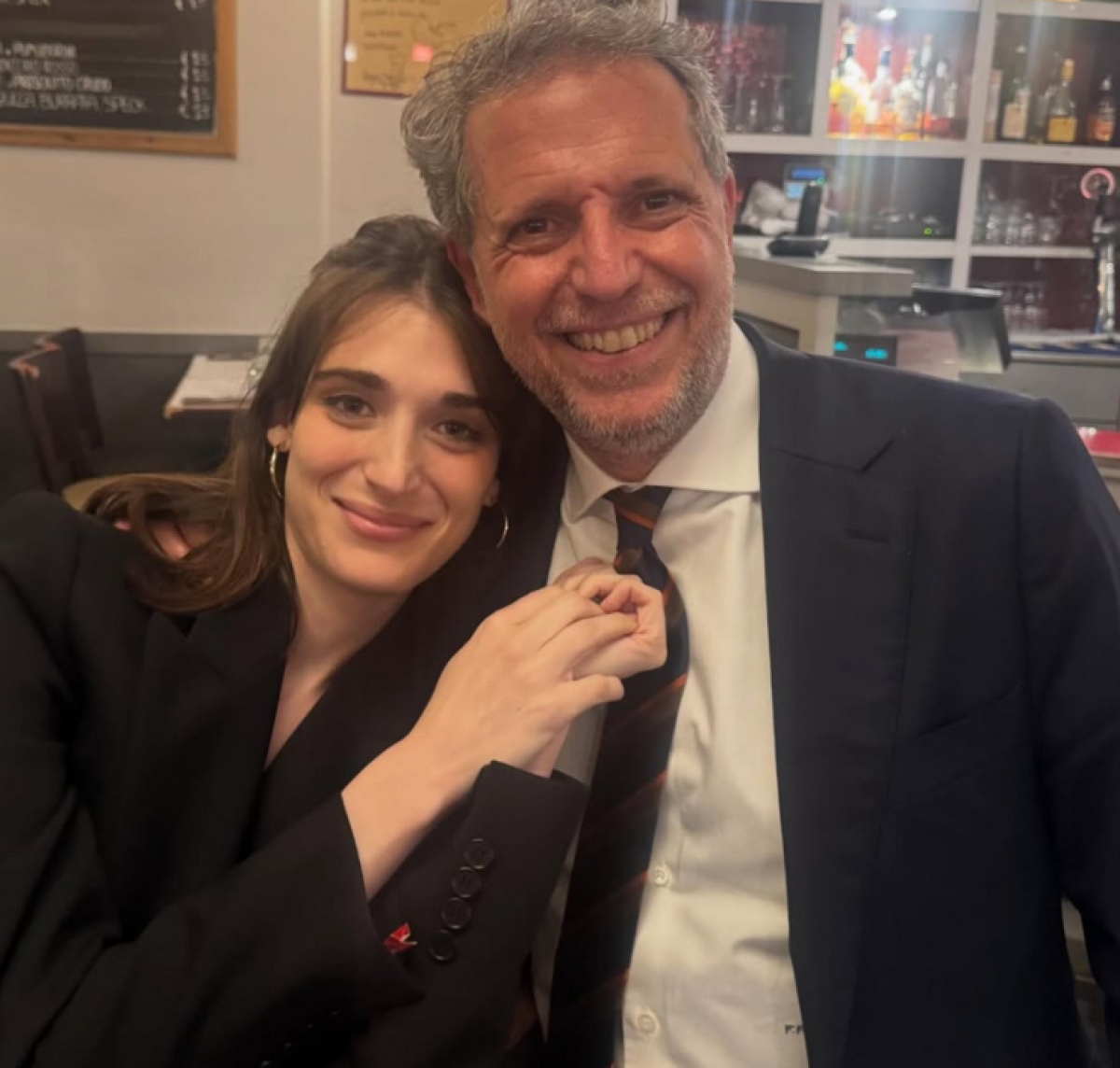 Foto Pilar Fogliati con il fidanzato Fabio profilo ufficiale Instagram Foto Pilar Fogliati con il fidanzato Fabio profilo ufficiale Instagram