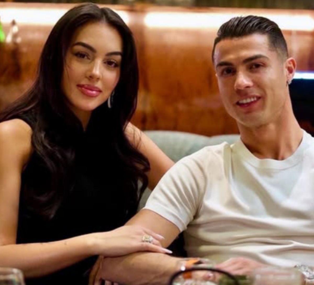 Foto Cristiano Ronaldo e Georgina Rodriguez profilo ufficiale Instagram Foto Cristiano Ronaldo e Georgina Rodriguez profilo ufficiale Instagram