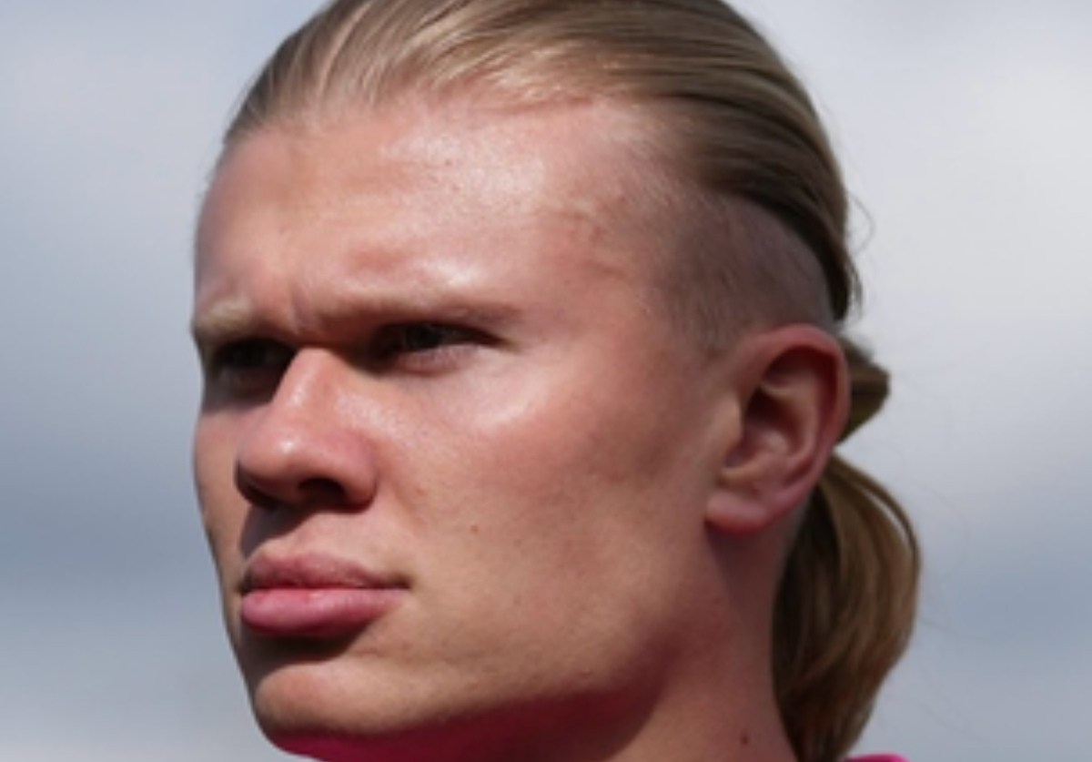 Erling Haaland, chi è la riservatissima fidanzata del bomber