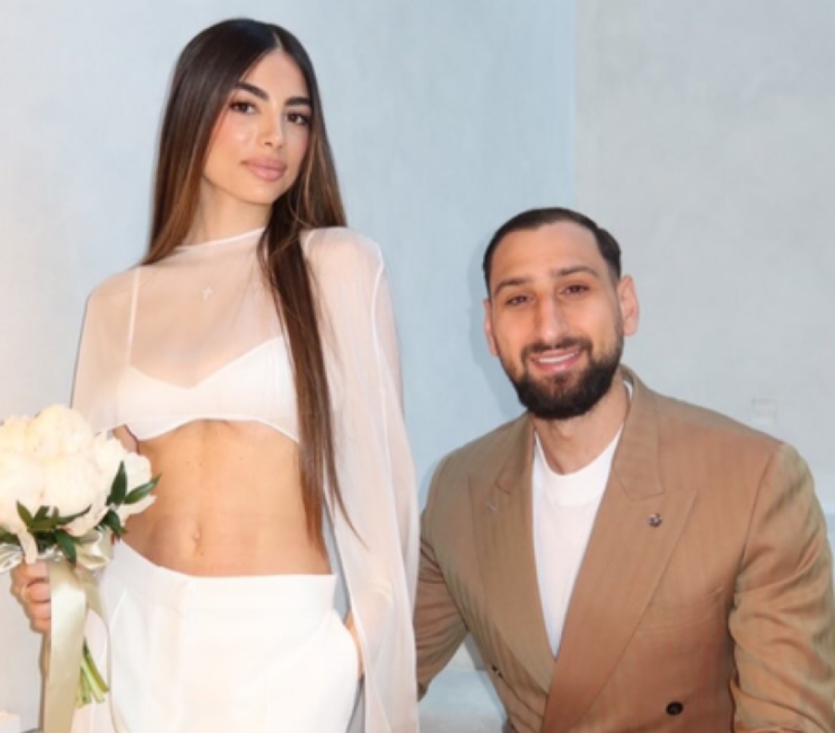 Foto Gigio Donnarumma con la fidanzata Alessia profilo ufficiale Instagram