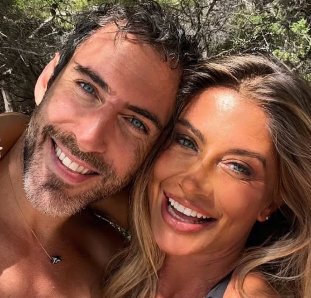 Foto Maddalena Corvaglia con il nuovo compagno profilo ufficiale Instagram