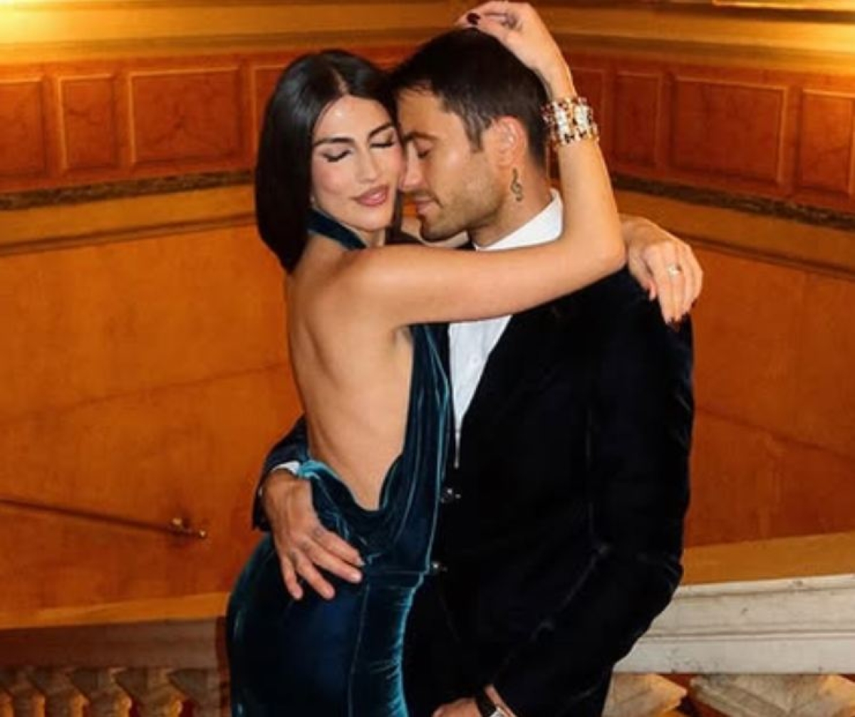 Foto Giulia Salemi e Pierpaolo Pretelli profilo ufficiale Instagram