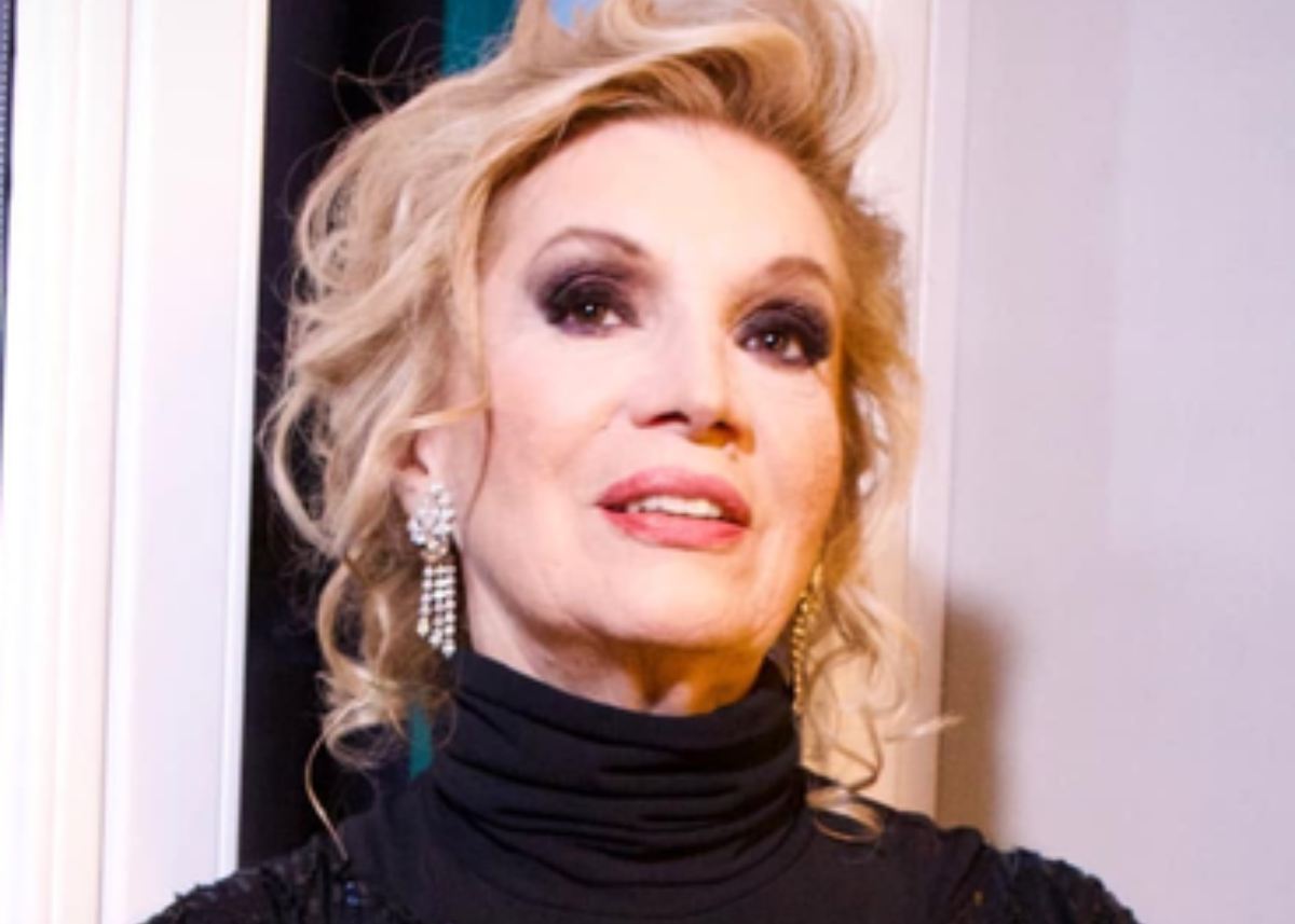 Iva Zanicchi a Verissimo sciocca tutti: “Speriamo non mi cresca…”
