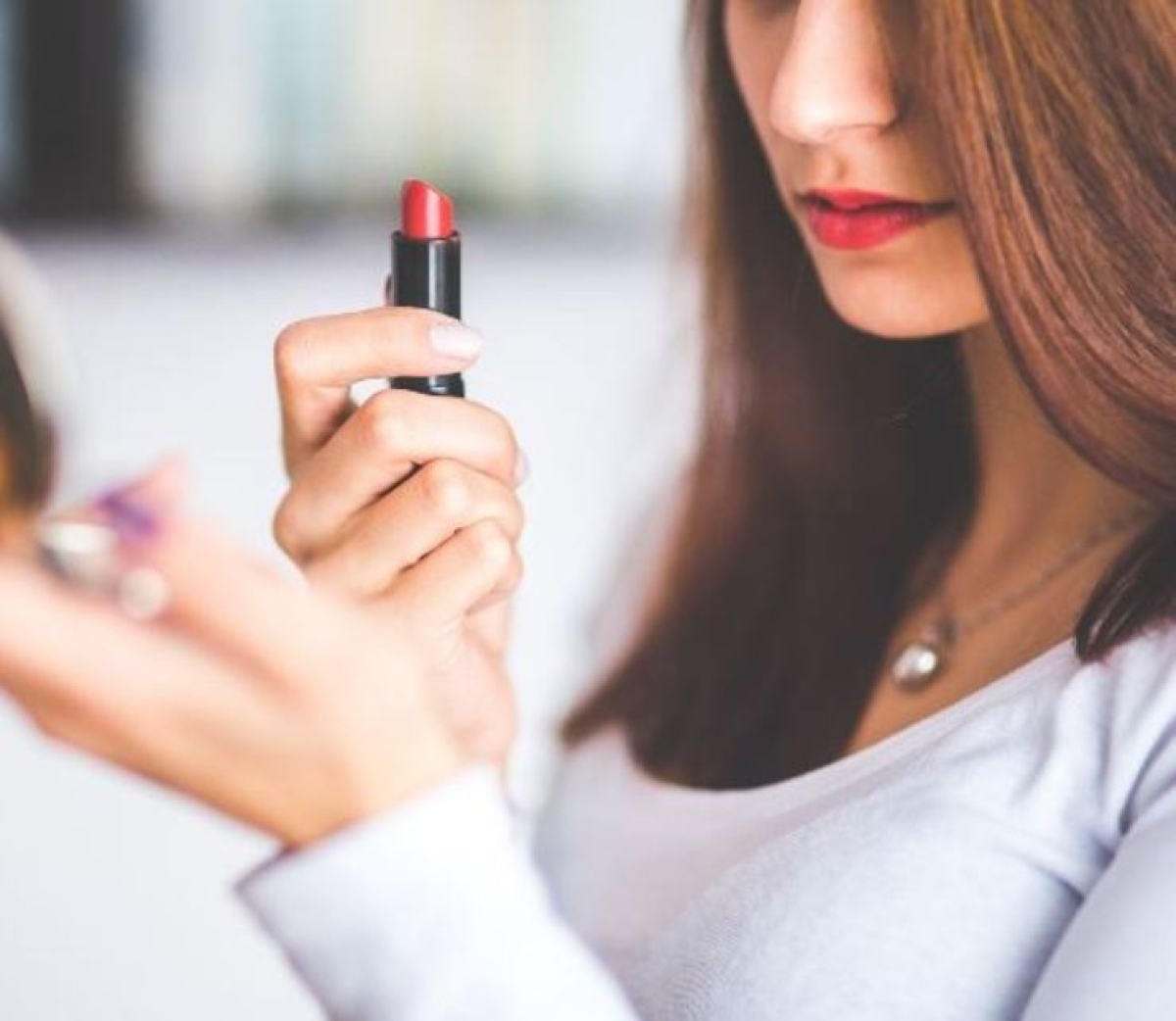 Foto rossetto rosso-kaboompics-pixabay Foto rossetto rosso-kaboompics-pixabay
